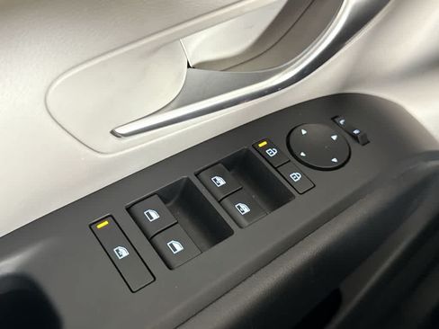 Used 2025 Hyundai Tucson SEL FWD image 17