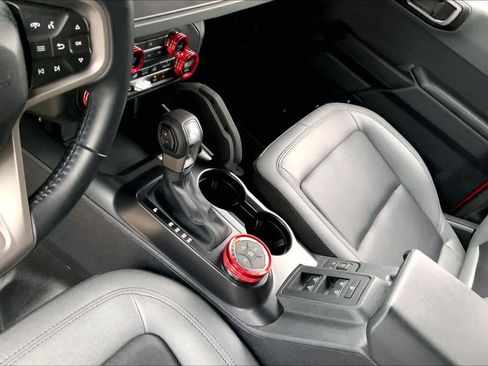 Used 2024 Ford Bronco Big Bend image 15