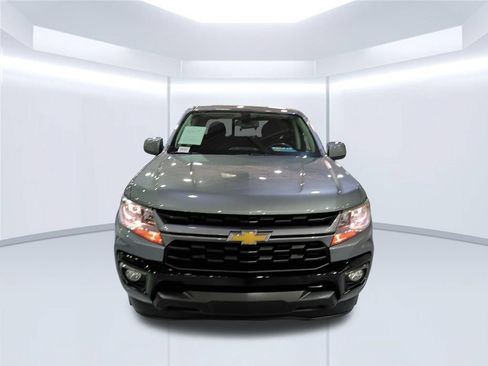 Used 2022 Chevrolet Colorado LT w/ LT Convenience Package RWD image 3