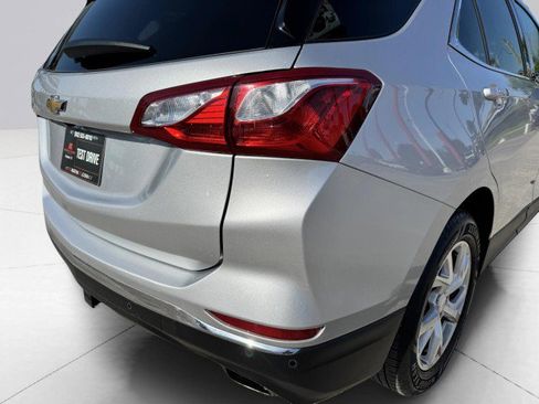 Used 2019 Chevrolet Equinox LT image 17