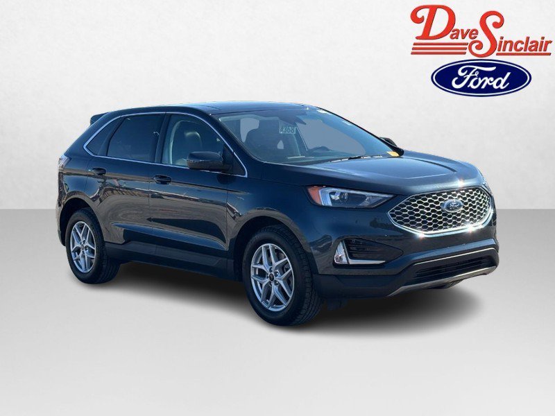 Used 2024 Ford Edge SEL w/ Convenience Package AWD/4WD image 4