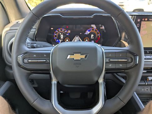 New 2025 Chevrolet Colorado LT w/ LT Convenience Package image 29