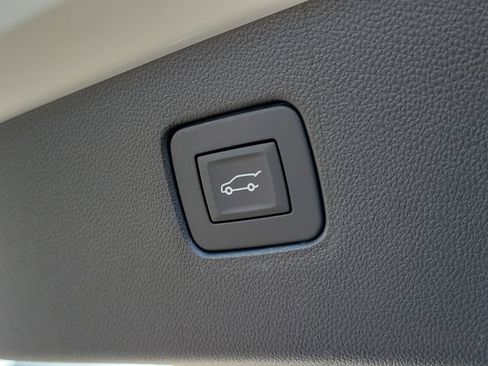 New 2026 Buick Envista Sport Touring w/ Convenience I Package FWD image 9