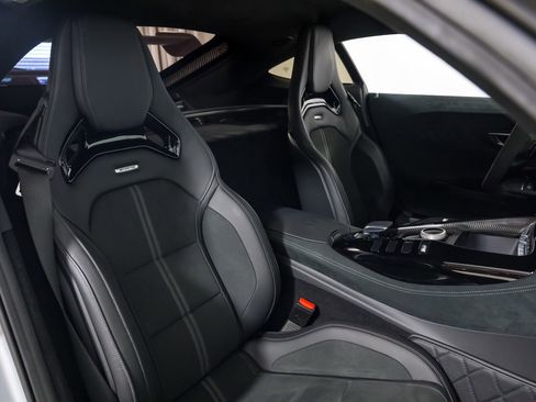 Used 2021 Mercedes-Benz AMG GT Black Series image 27