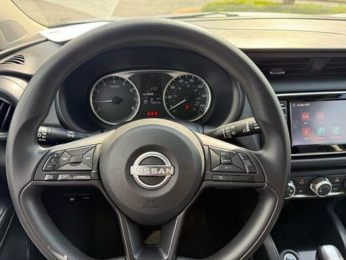 Used 2024 Nissan Kicks S FWD image 22