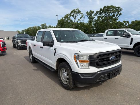 Used 2021 Ford F150 XL w/ Trailer Tow Package AWD/4WD image 4