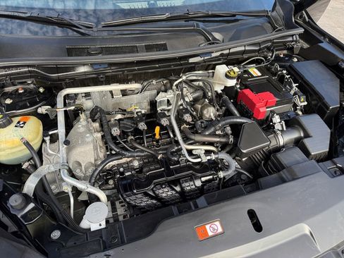 Used 2024 Mitsubishi Outlander SE image 31