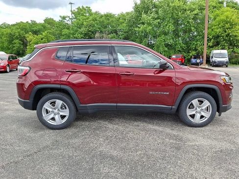 Used 2022 Jeep Compass Latitude w/ Convenience Group AWD/4WD image 12