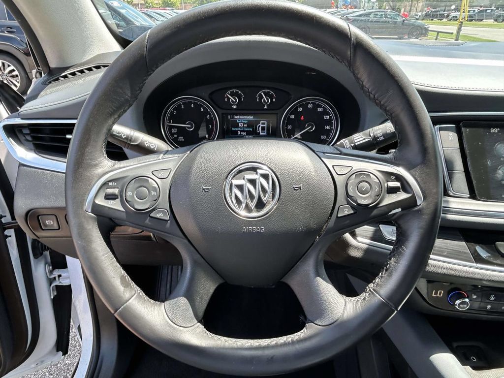 Used 2019 Buick Enclave Essence FWD image 21