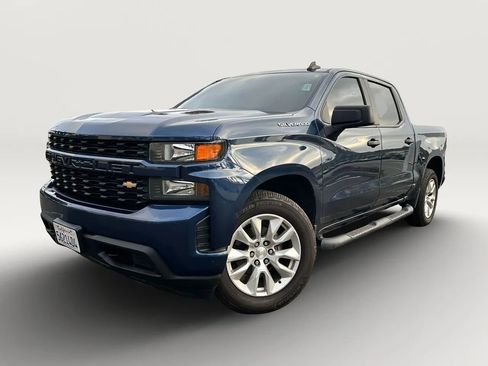 Used 2020 Chevrolet Silverado 1500 Custom w/ Custom Value Package RWD image 10