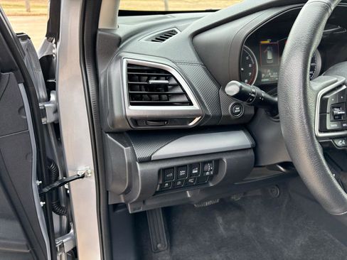 Used 2020 Subaru Forester Limited w/ Popular Package #3 image 13