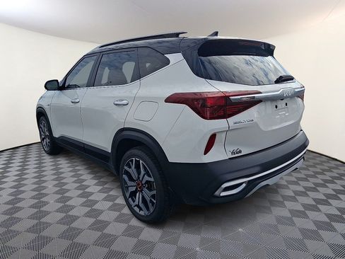 Used 2022 Kia Seltos SX AWD/4WD image 4