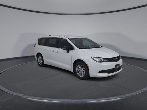 New 2027 Chrysler Pacifica LX FWD image 3