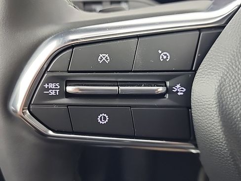 New 2026 Chevrolet Equinox ACTIV w/ Convenience Package III image 33