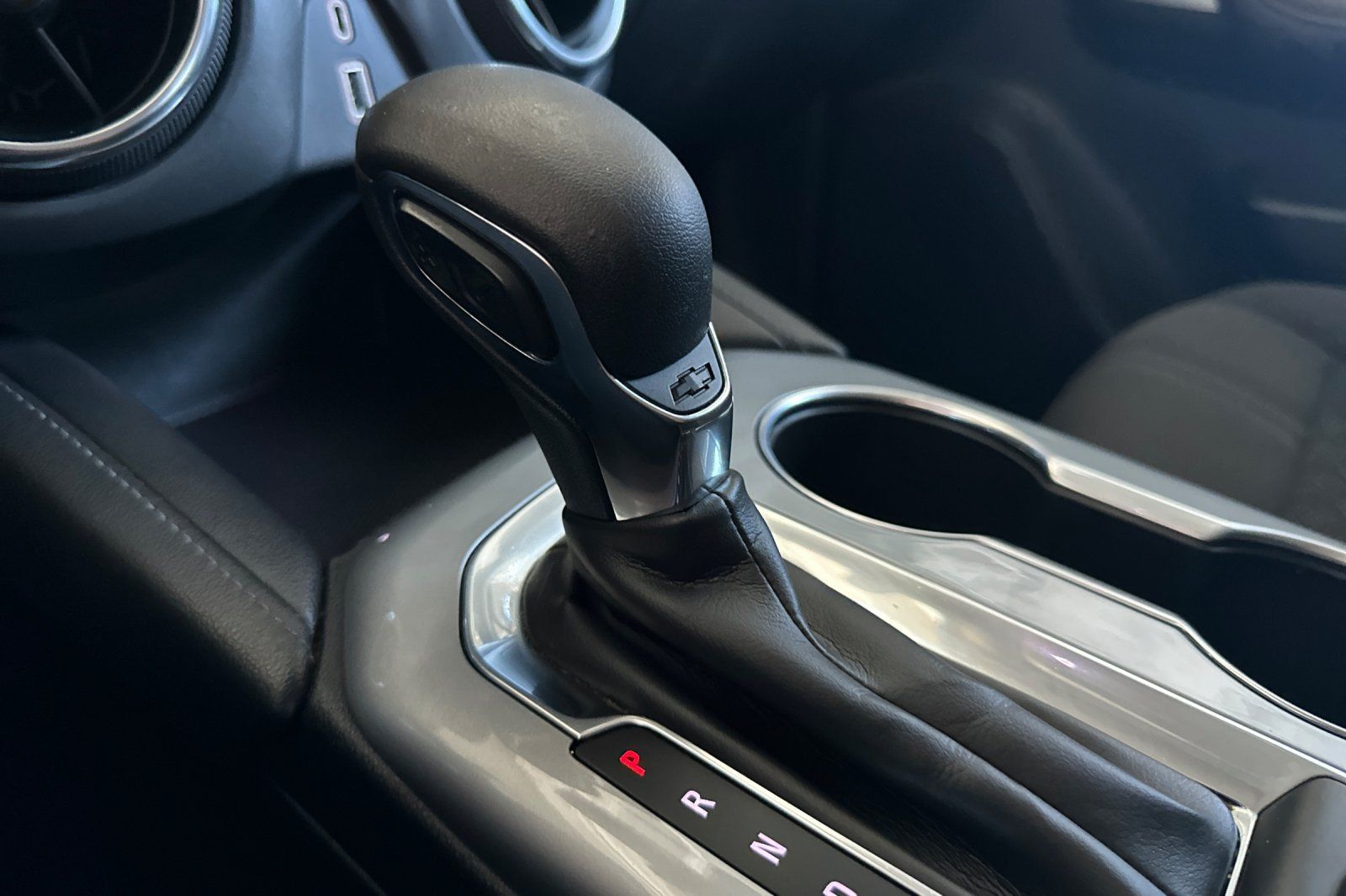 Used 2021 Chevrolet Blazer LT FWD image 21