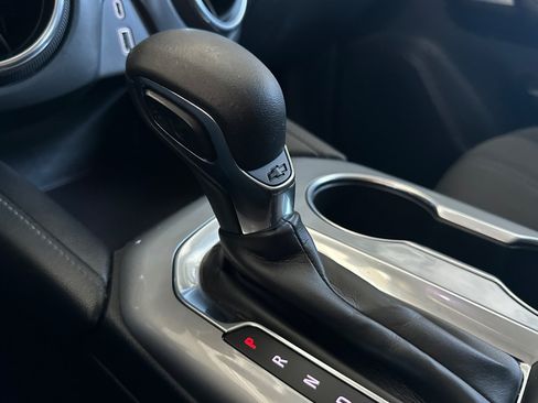 Used 2021 Chevrolet Blazer LT FWD image 21