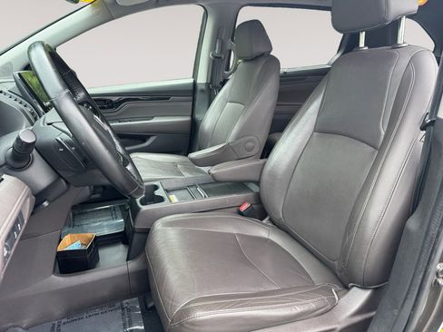 Used 2019 Honda Odyssey Elite image 9