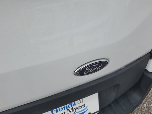 Used 2023 Ford Transit 350 XLT image 14