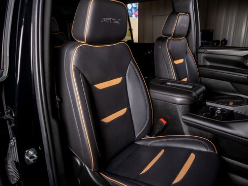 Used 2022 GMC Yukon AT4 w/ Max Trailering Package image 23