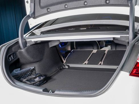 Certified 2025 Mercedes-Benz C 300 Sedan image 9