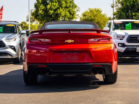 Used 2016 Chevrolet Camaro LT RWD image 5