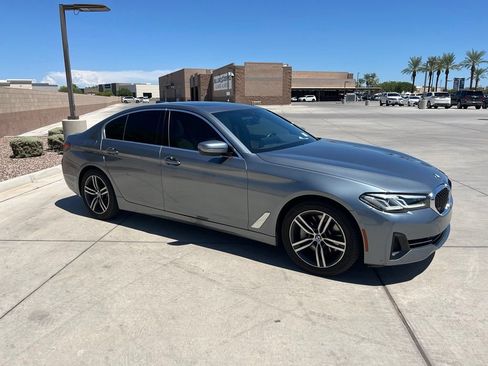 Used 2021 BMW 530i w/ Convenience Package RWD image 5