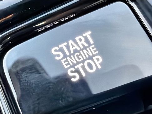 New 2026 BMW 530i 530i w/ Convenience Package image 36