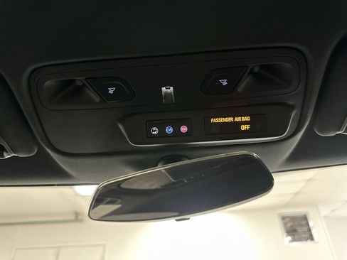 Used 2019 Chevrolet Camaro SS RWD image 43