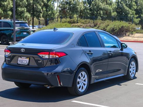 Certified 2025 Toyota Corolla LE FWD image 11