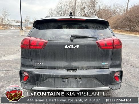 Certified 2022 Kia Niro LXS image 4