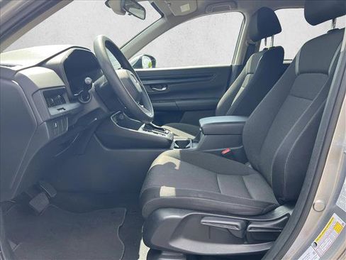 Used 2025 Honda CR-V LX image 7