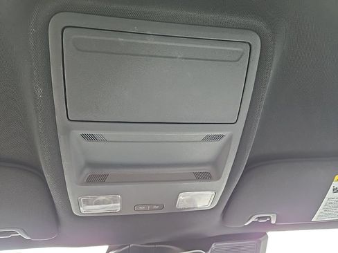 Used 2025 Ford Mustang Premium RWD image 22