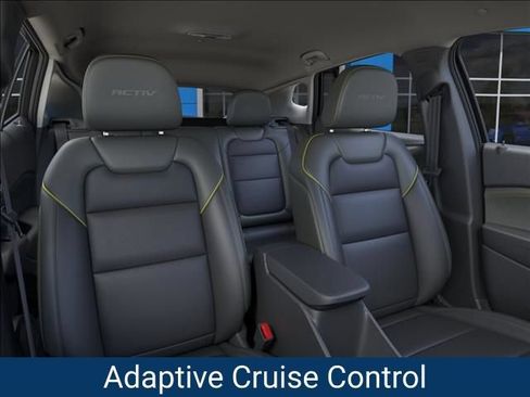 New 2026 Chevrolet Trax ACTIV w/ Driver Confidence Package FWD image 18