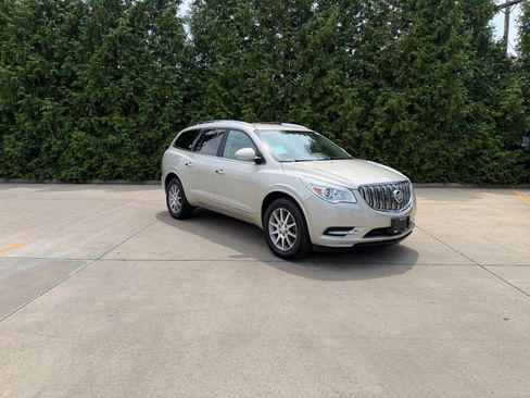 Used 2014 Buick Enclave Leather w/ Trailering Provision Package FWD image 1