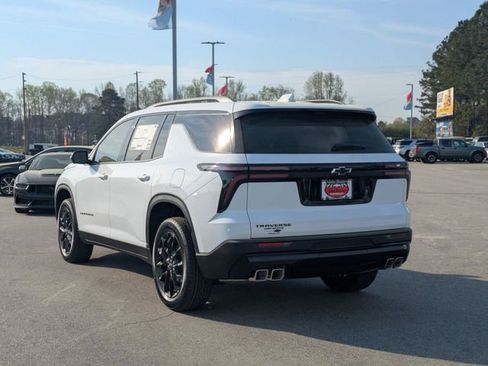 New 2026 Chevrolet Traverse LT w/ Midnight/Sport Edition image 5