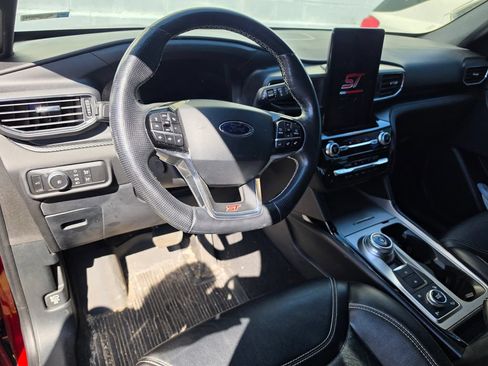 Used 2021 Ford Explorer ST w/ Equipment Group 401A AWD/4WD image 4