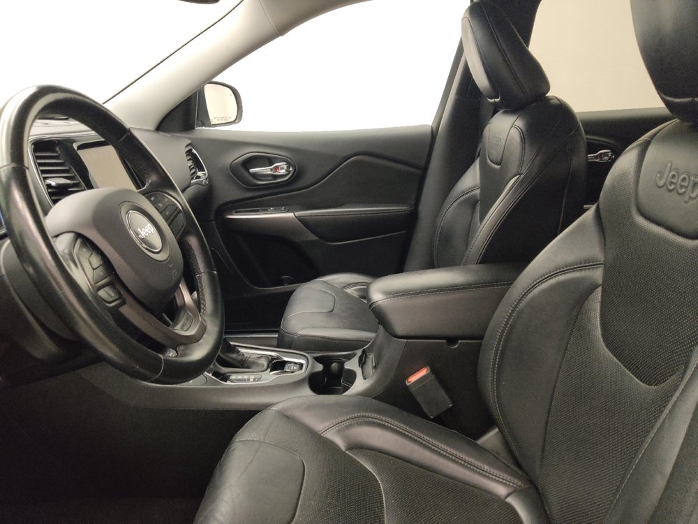 Used 2019 Jeep Cherokee Limited AWD/4WD image 17