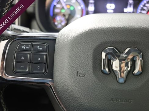 Used 2022 RAM 3500 Limited AWD/4WD image 29
