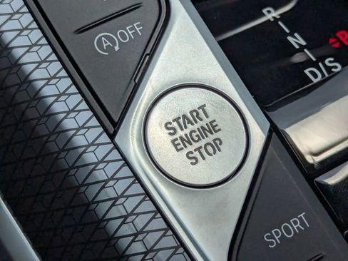 New 2025 BMW 330i xDrive Sedan w/ Premium Package image 28