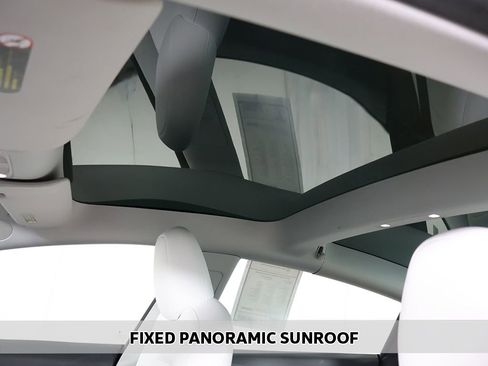 Used 2023 Tesla Model 3 Performance AWD/4WD image 4