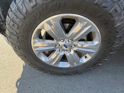 Used 2019 Ford F150 XLT image 10