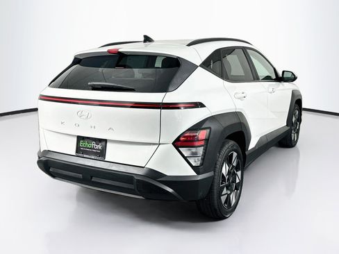 Used 2025 Hyundai Kona SEL FWD image 9