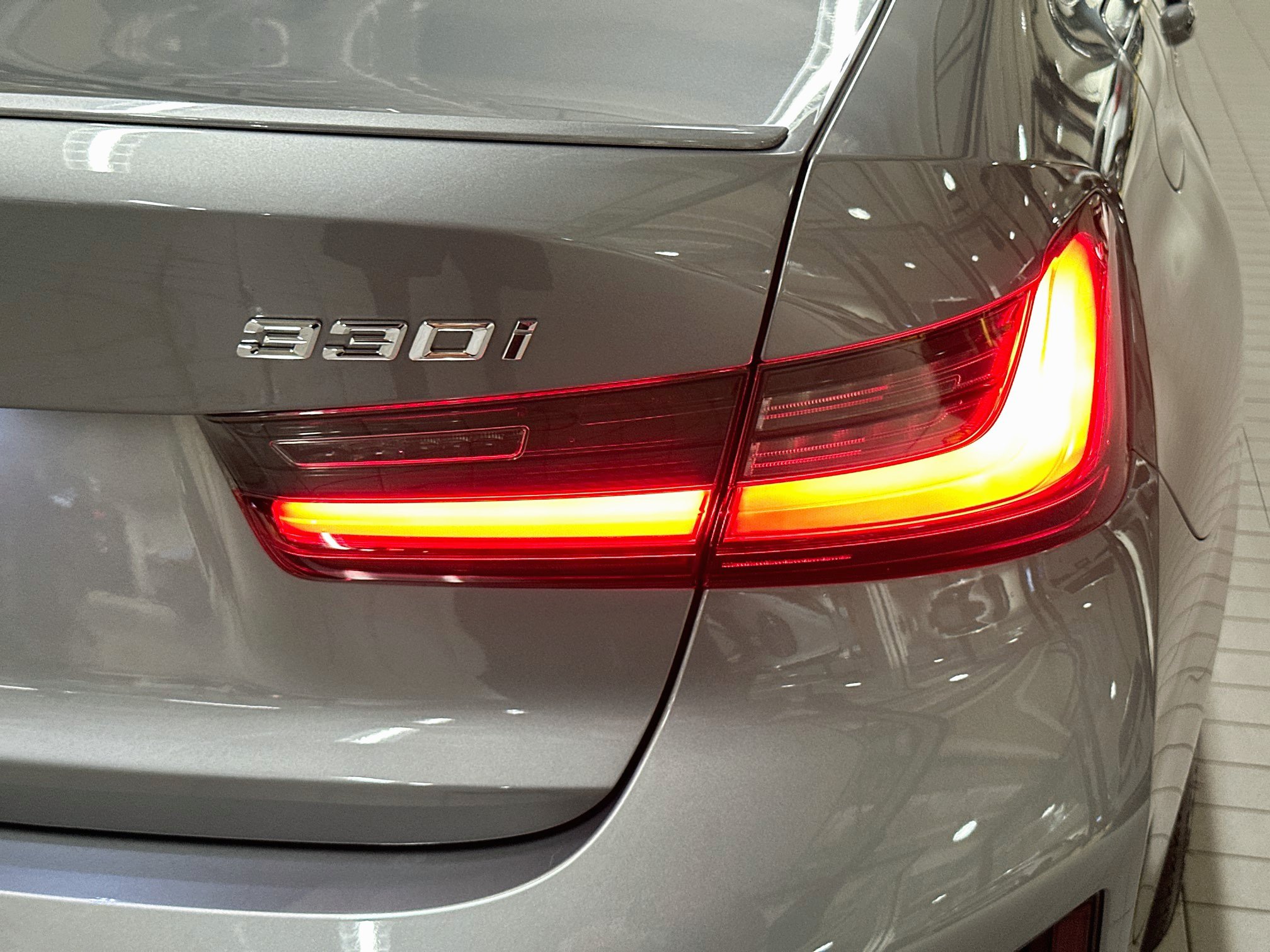Certified 2024 BMW 330i Sedan w/ M Sport Package RWD image 30
