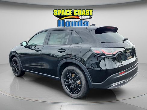 New 2026 Honda HR-V Sport image 5