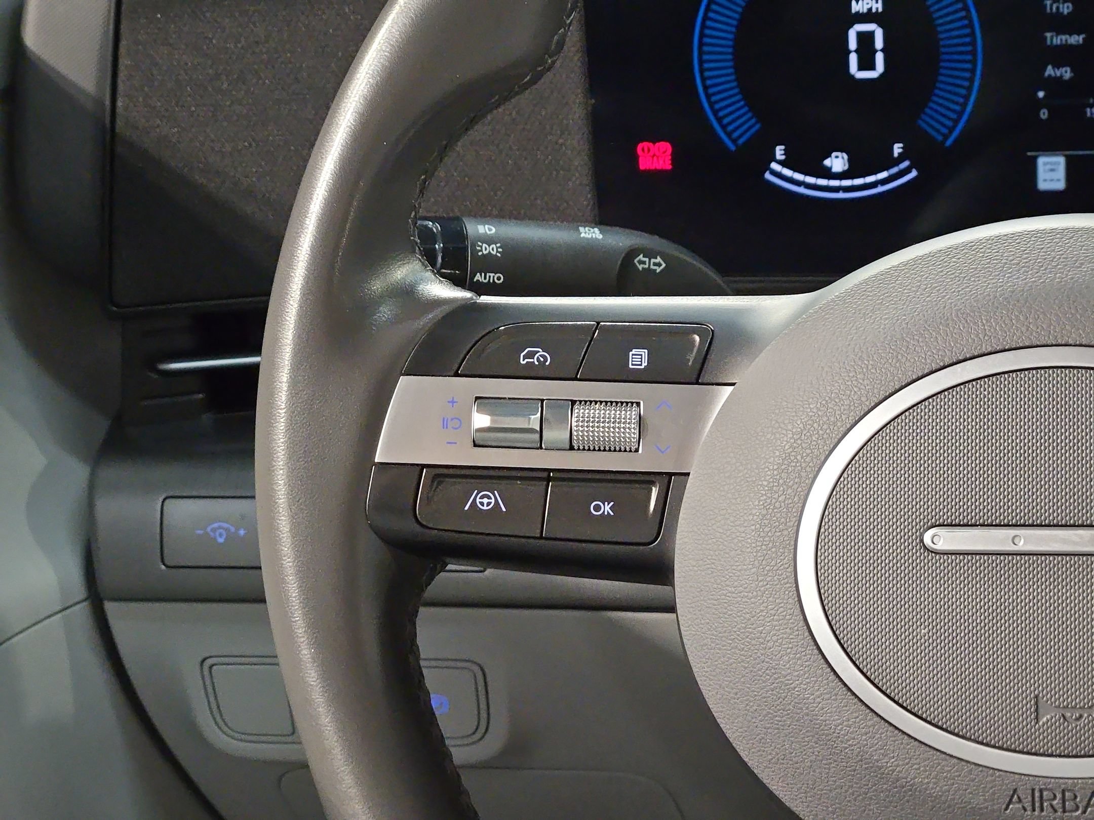 Used 2025 Hyundai Kona SEL FWD image 27
