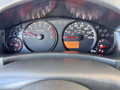 Used 2012 Suzuki Equator 2WD Extended Cab image 16