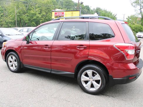 Used 2015 Subaru Forester 2.5i Premium AWD/4WD image 11