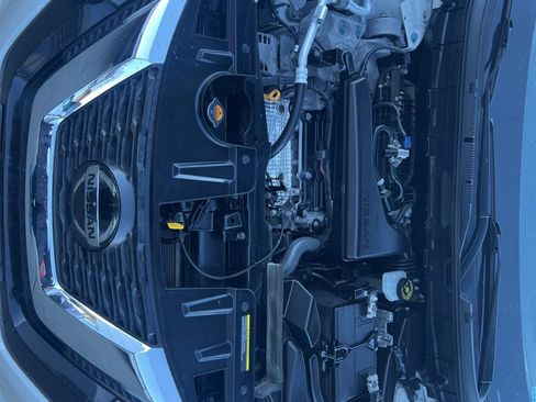 Used 2020 Nissan Rogue SV w/ Sun & Sound Touring Package image 22