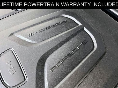 Used 2024 Porsche Cayenne S image 43