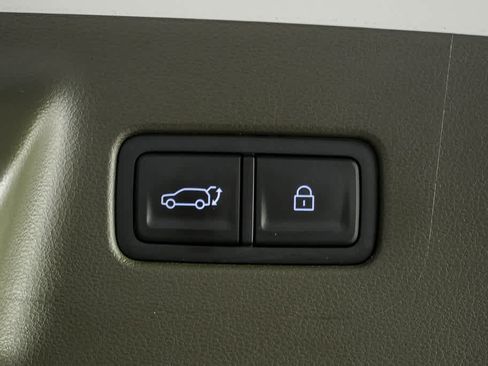 Used 2025 Hyundai Santa Fe Calligraphy FWD image 33